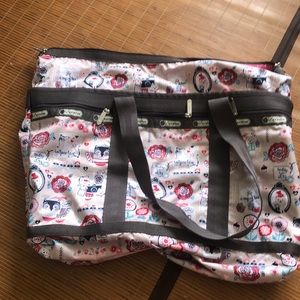 LeSportsac kitten bag